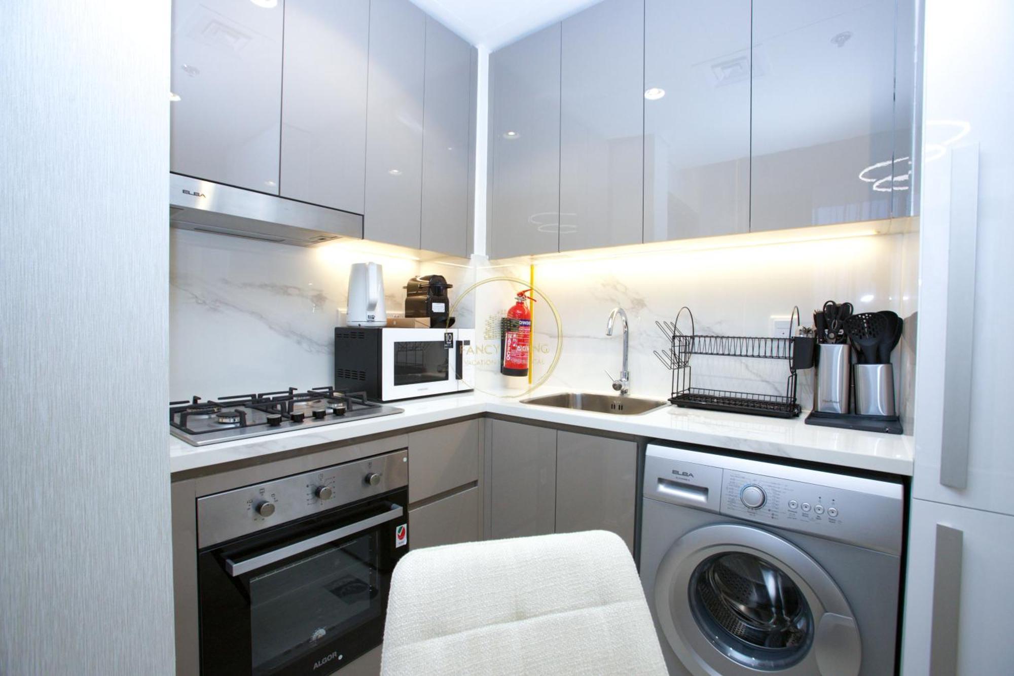 Standard 2Bhk Located In Azizi Riviera 46 迪拜 外观 照片